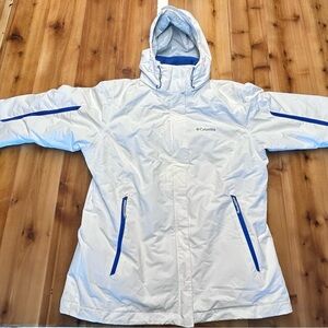 Columbia Snowy White Jacket with Navy Highlights